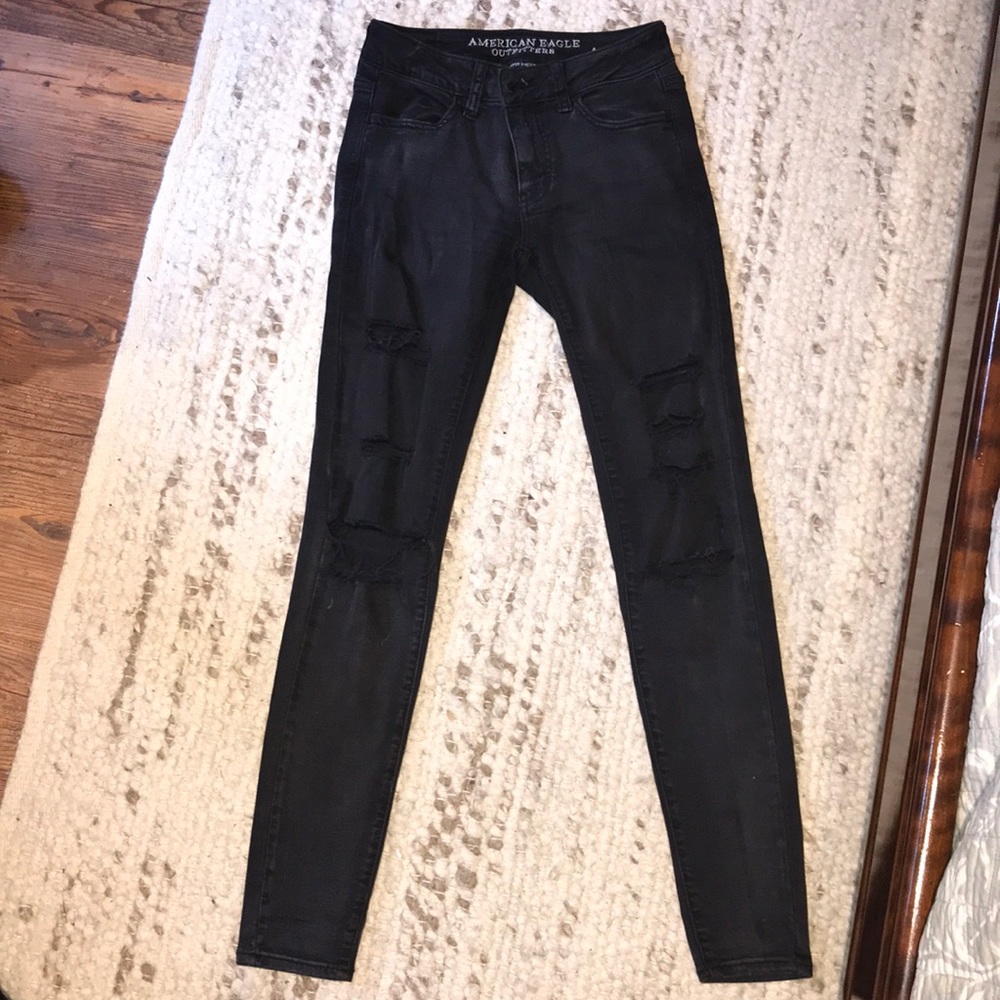 Black Skinny jeans from American Eagle